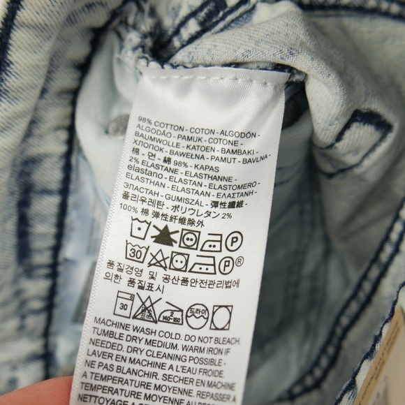 NEW Levi's Regular Taper Stretch Acid Wash Jean - Picture 7 of 7